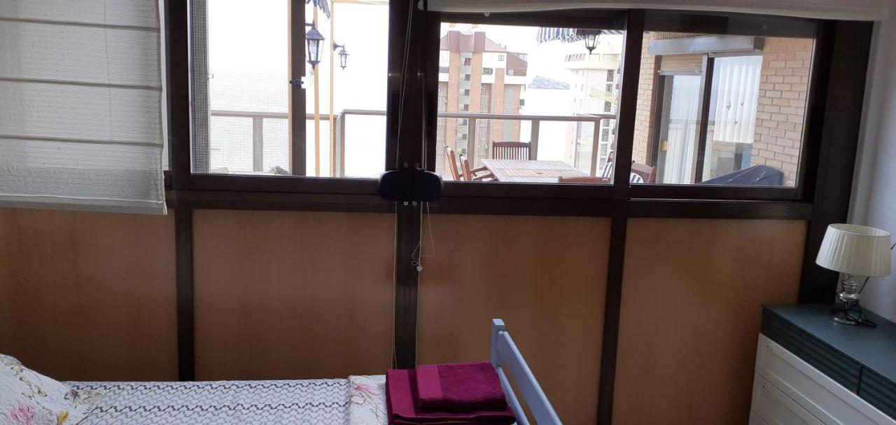 Atico Con Gran Terraza Appartement