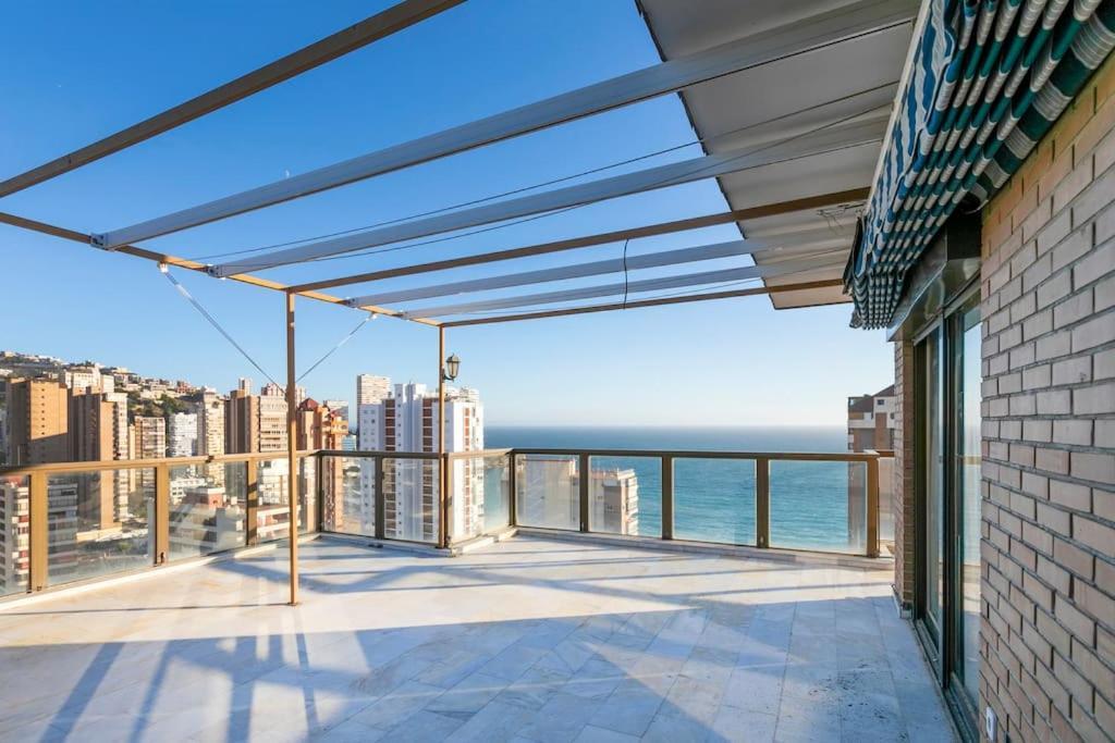 Atico Con Gran Terraza